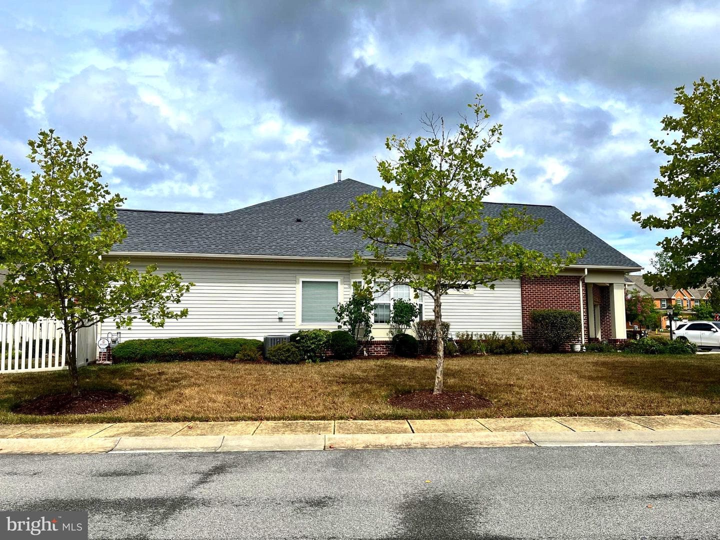3040 Fullmoon Place photo 3
