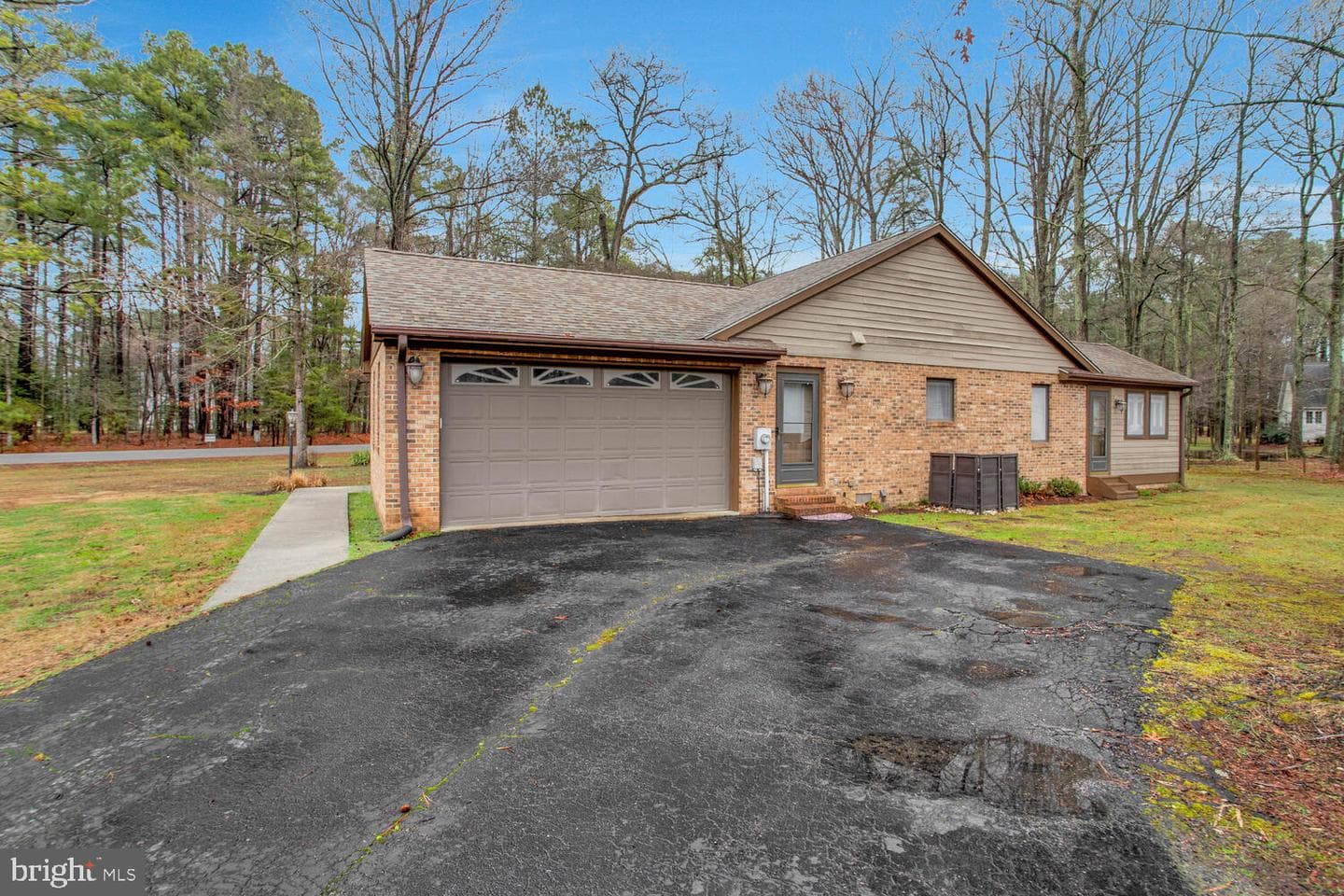 14800 King Charles Drive photo 7
