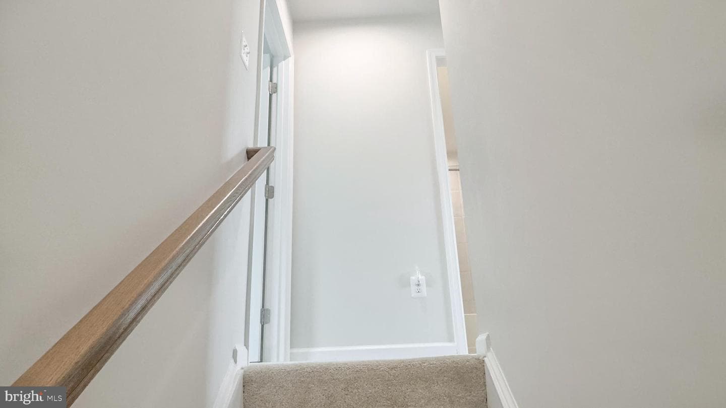 268 Doctor Andrews Way photo 24