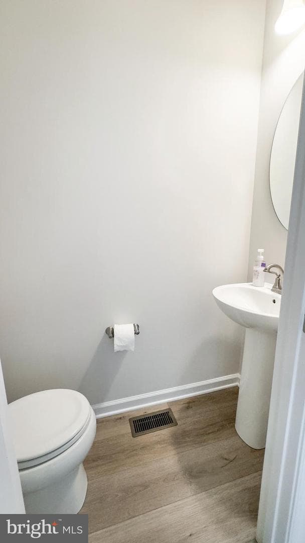 268 Doctor Andrews Way photo 25