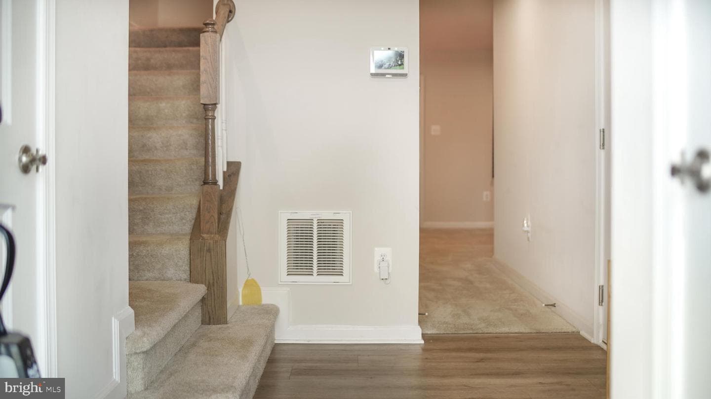 268 Doctor Andrews Way photo 33