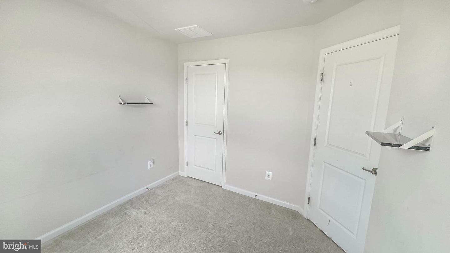 268 Doctor Andrews Way photo 9