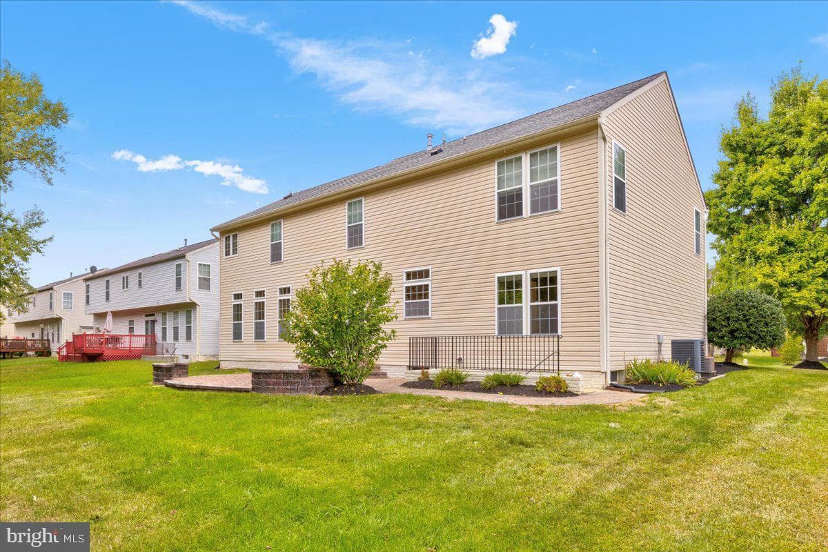 3030 Lundt Court photo 40