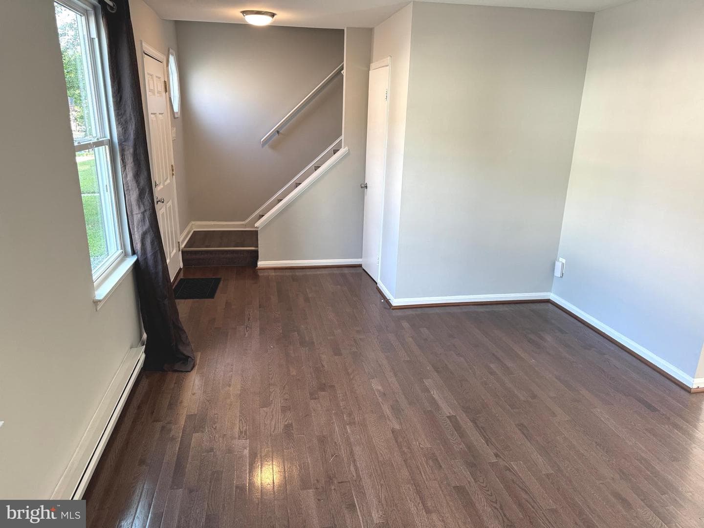 433 Patuxent Court photo 4