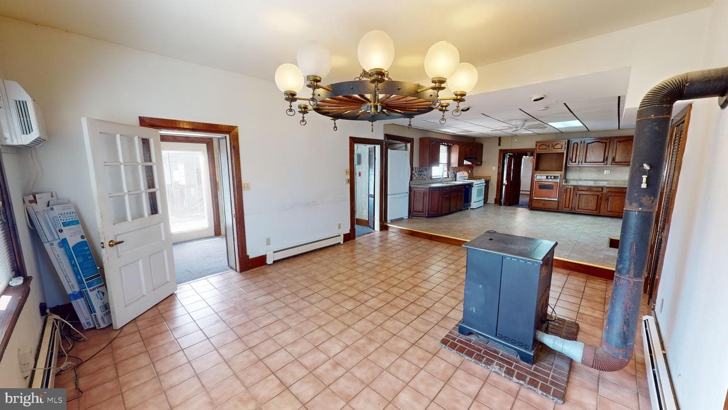 10915 Berry Road photo 16