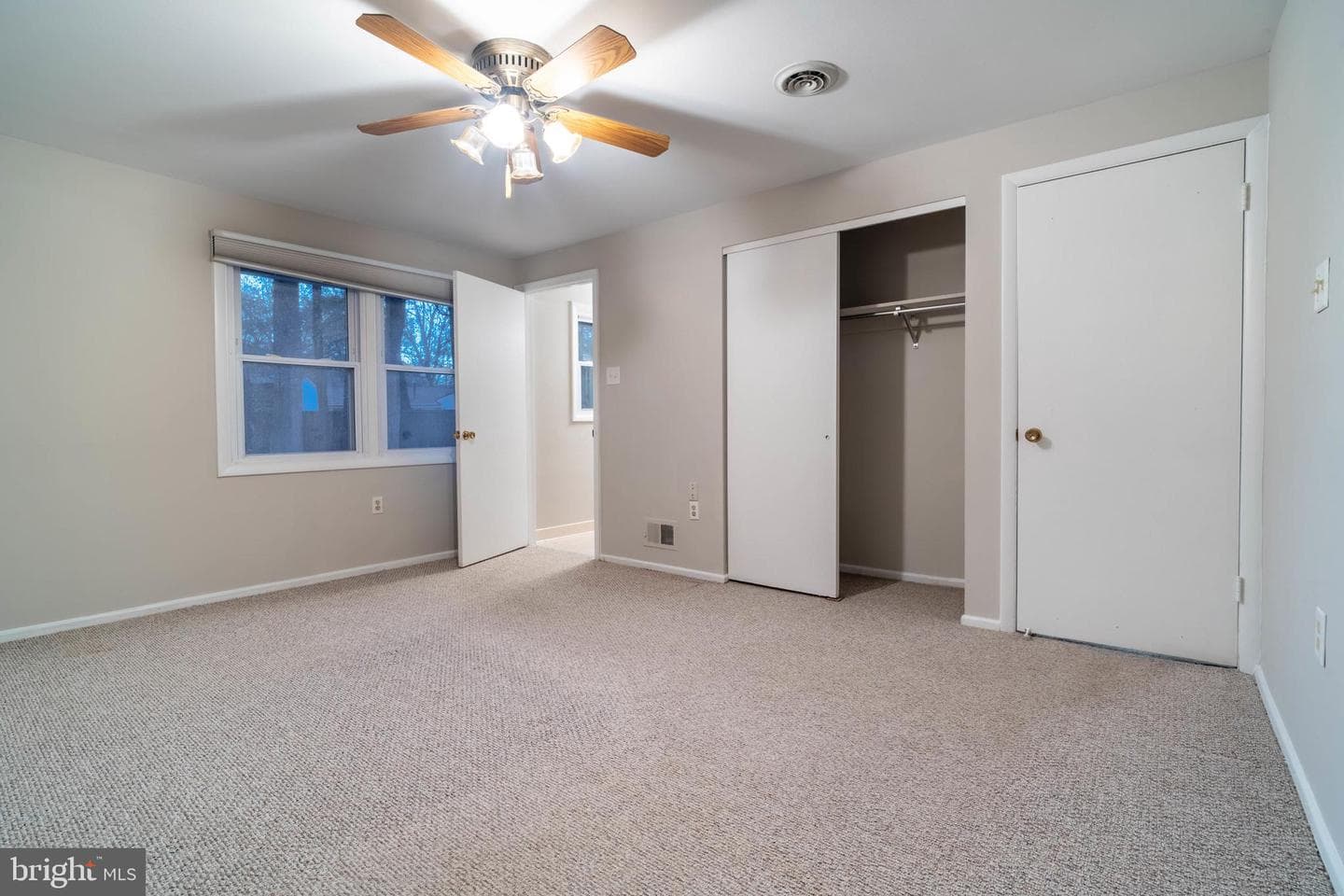 2900 Sandwich Drive photo 22