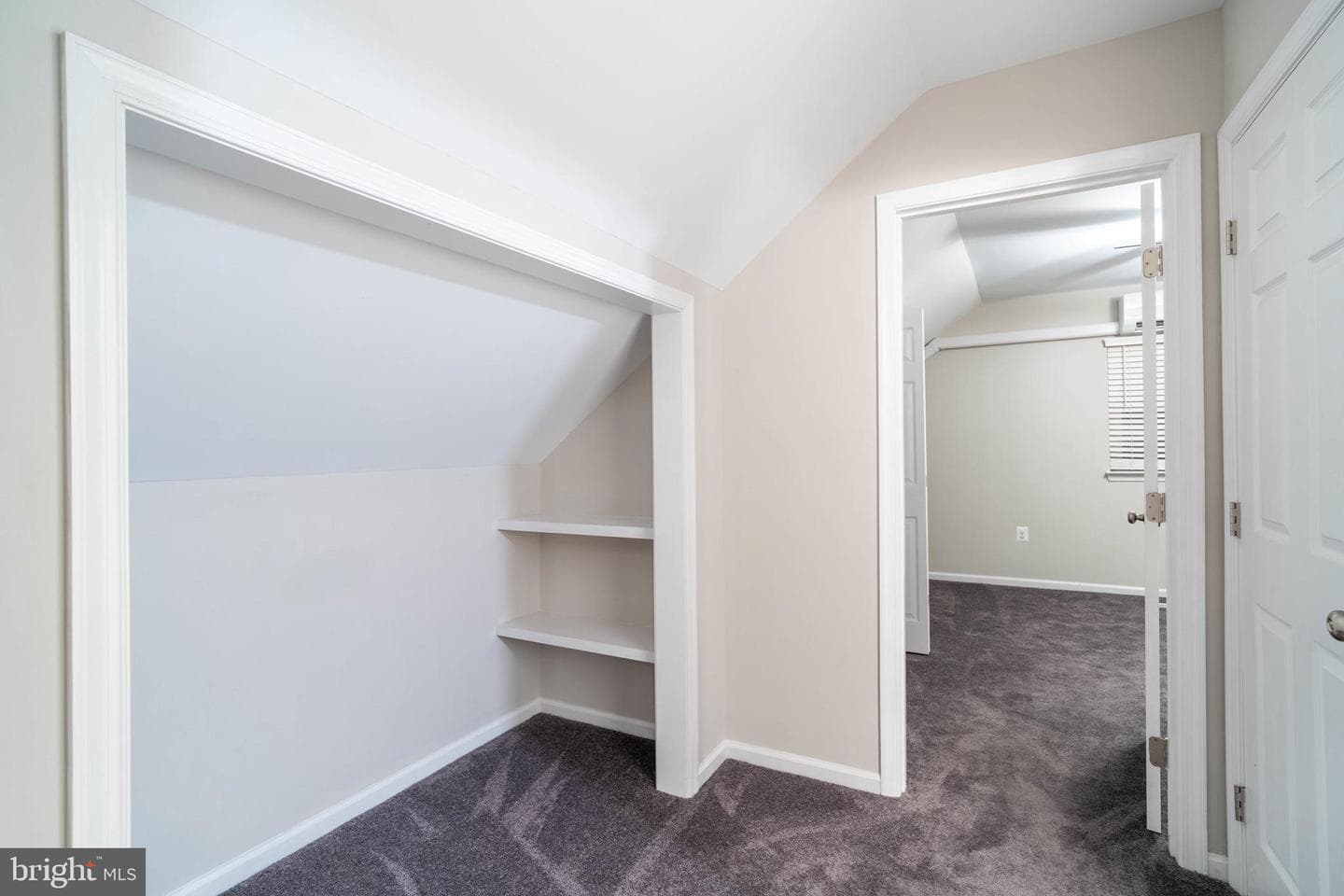 1106 Clark Avenue photo 28