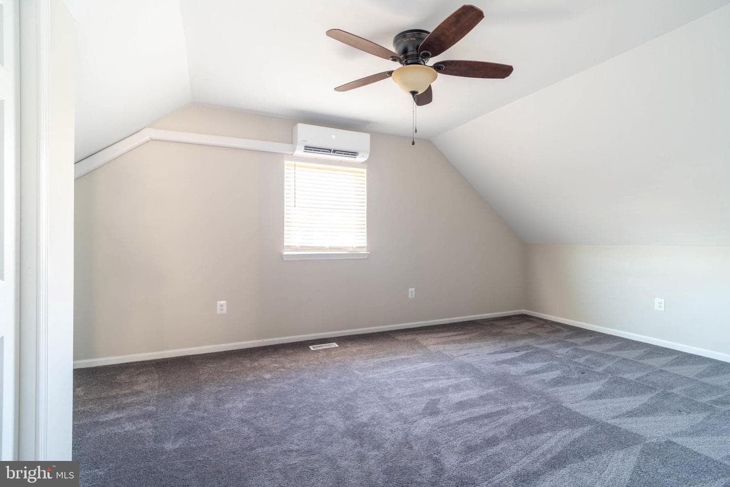 1106 Clark Avenue photo 36