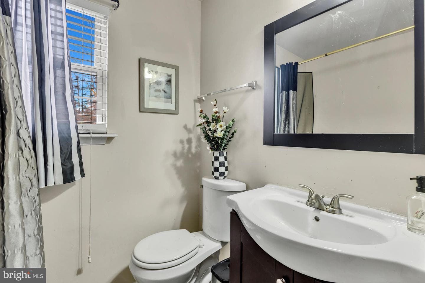 3605 Dewey Court photo 11