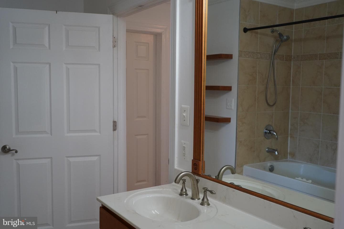 18754 Potomac Avenue photo 33