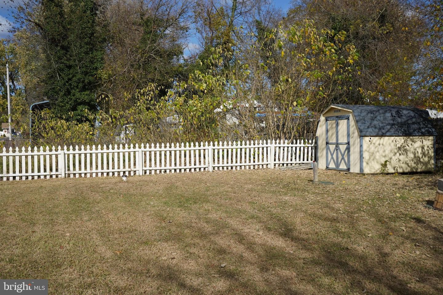 18754 Potomac Avenue photo 8