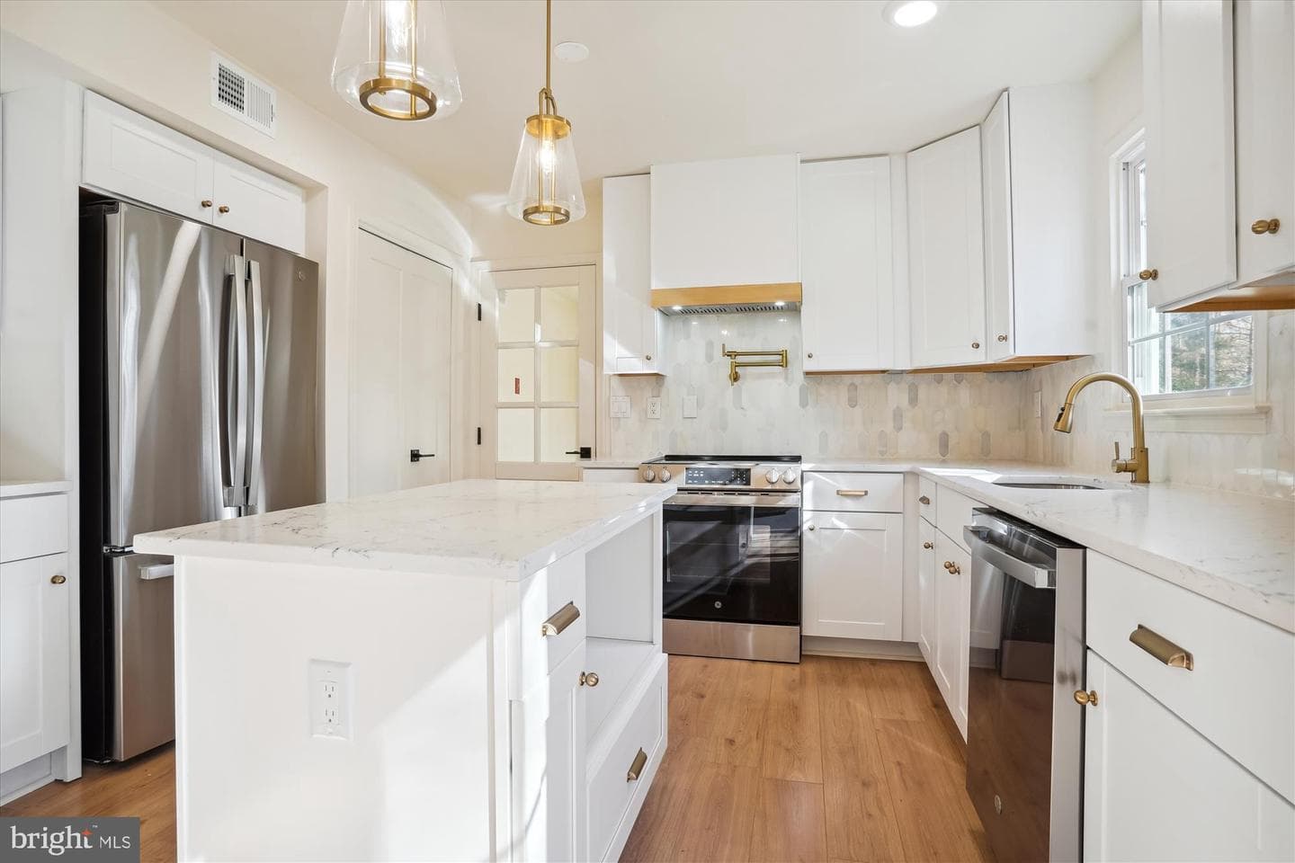 5417 Well Spring Road photo 3