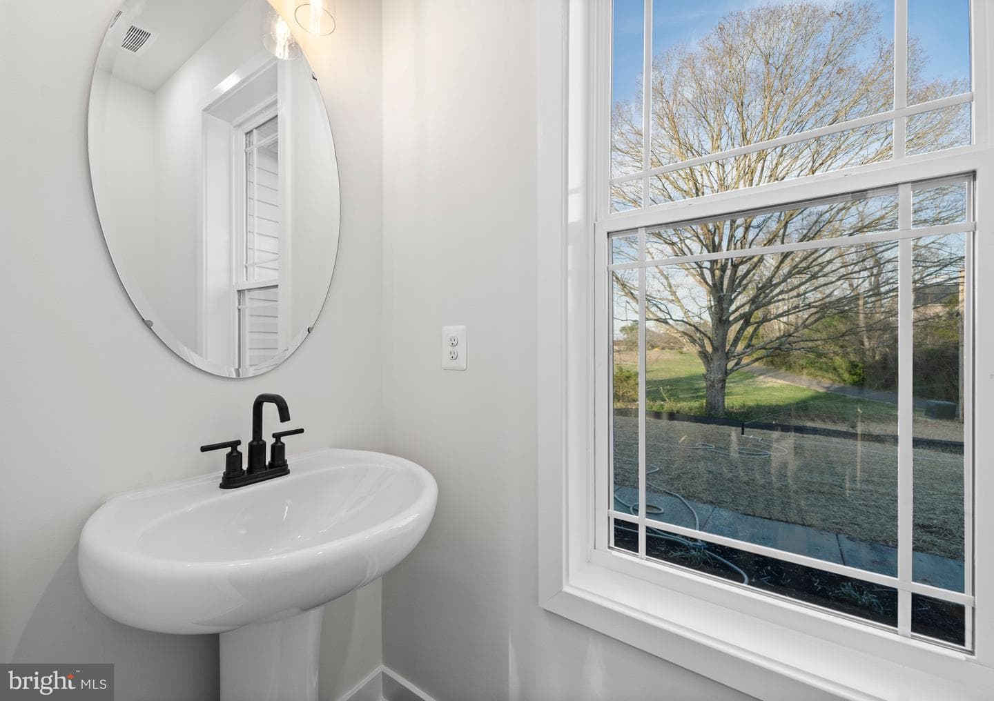 7805 Hamilton Heights Place photo 28