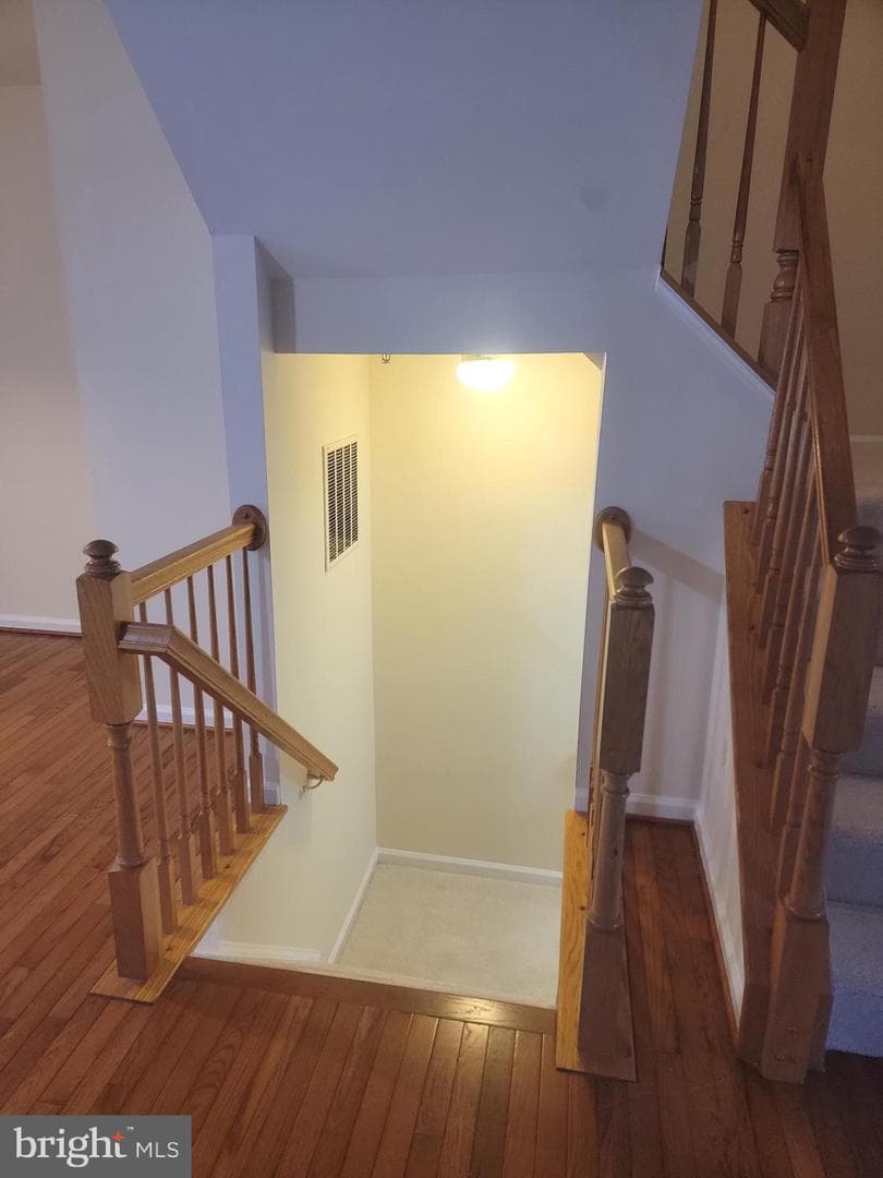 3827 Lakewood Place photo 16
