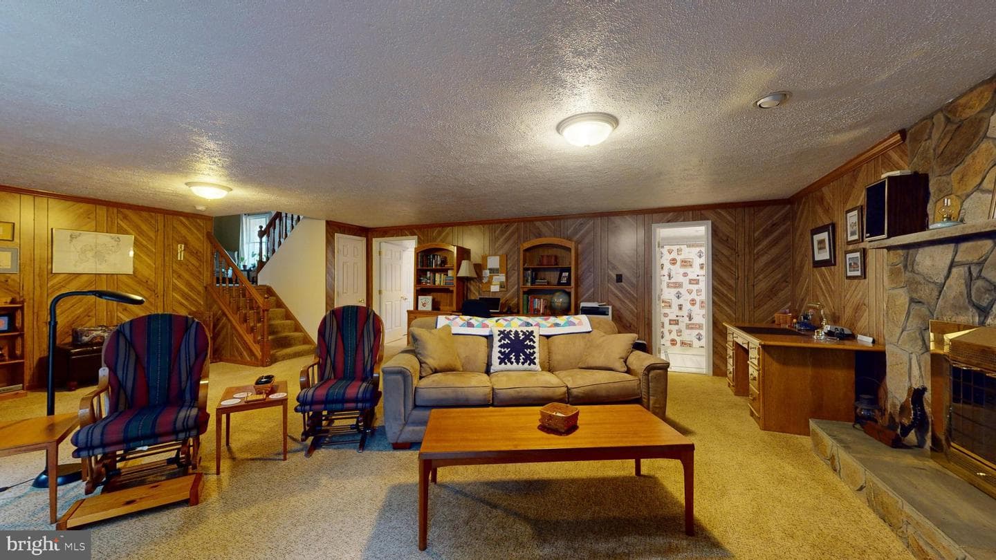 104 Quail Court photo 12