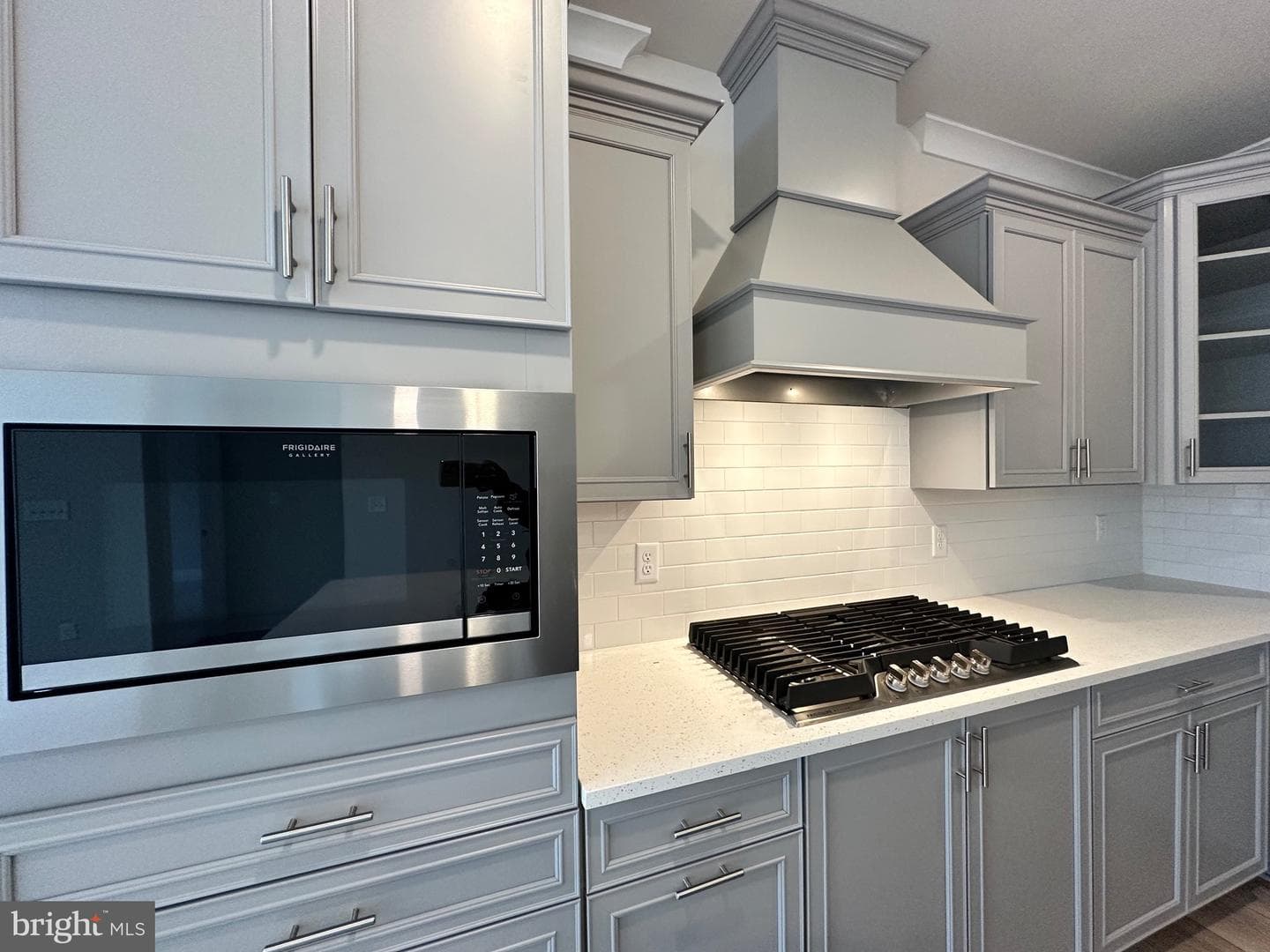 10755 Great Lakes Pl photo 3
