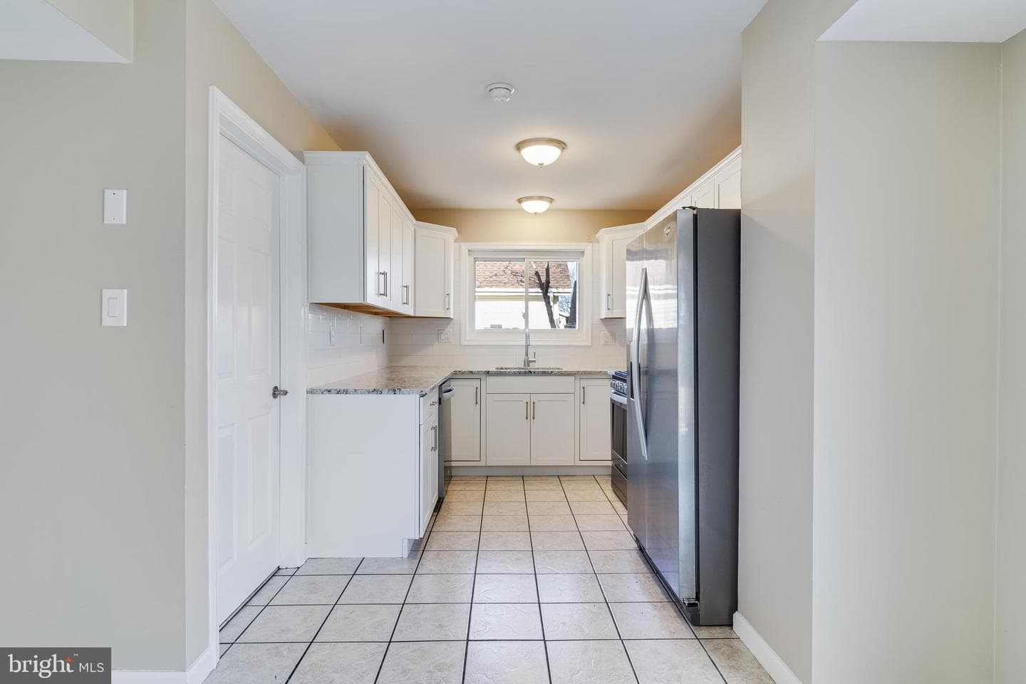 1115 Clark Avenue photo 9