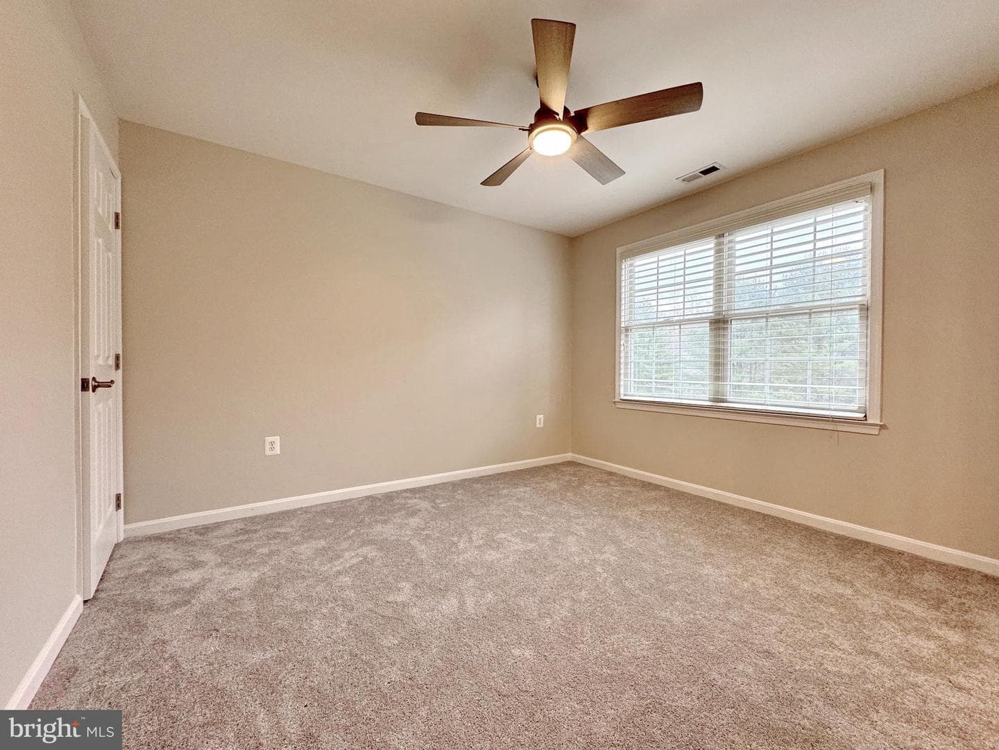 6935 Welchs Acres Place photo 27