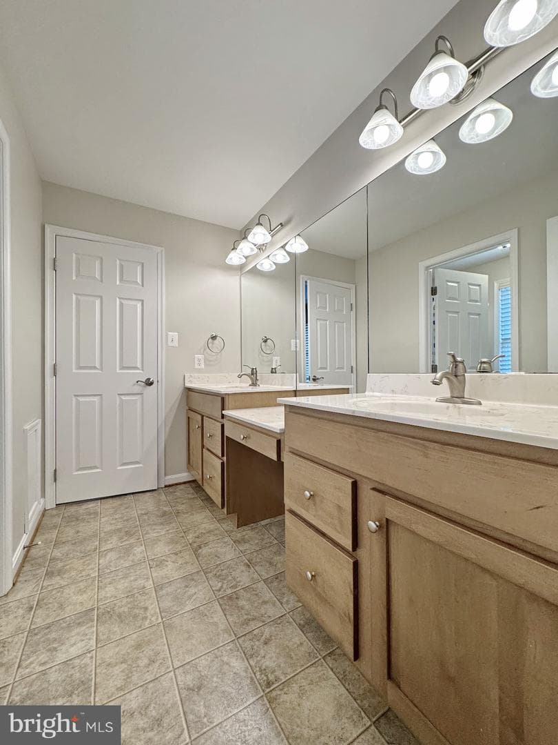 6935 Welchs Acres Place photo 29