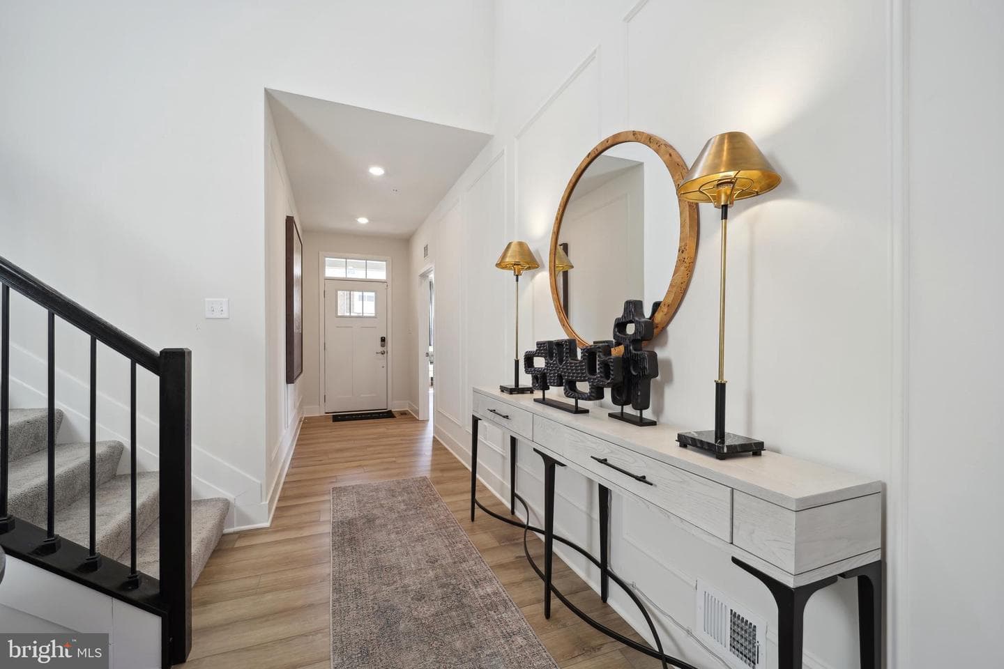 5847 Calypso Court photo 2