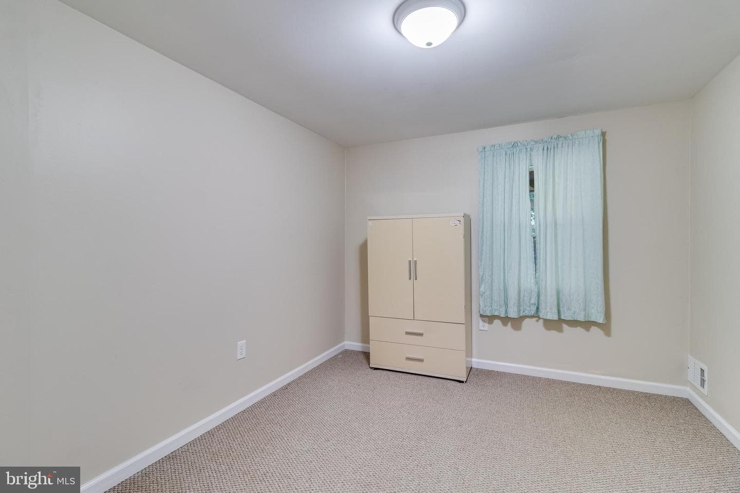 2406 Pinefield Road photo 15