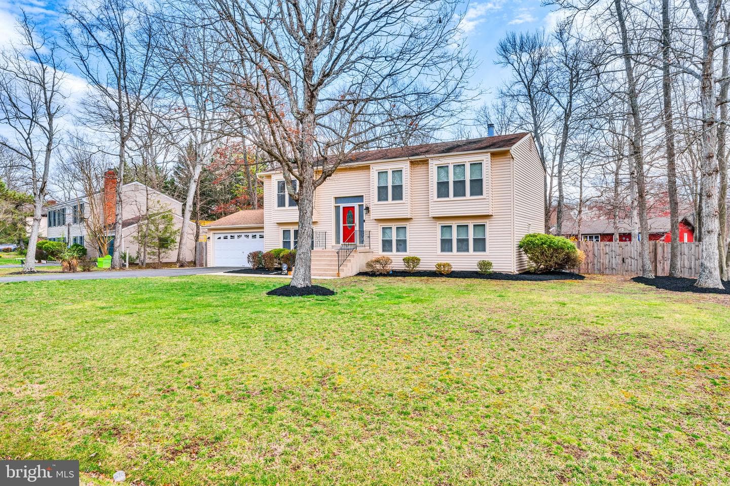 2901 Hunt Court photo 3