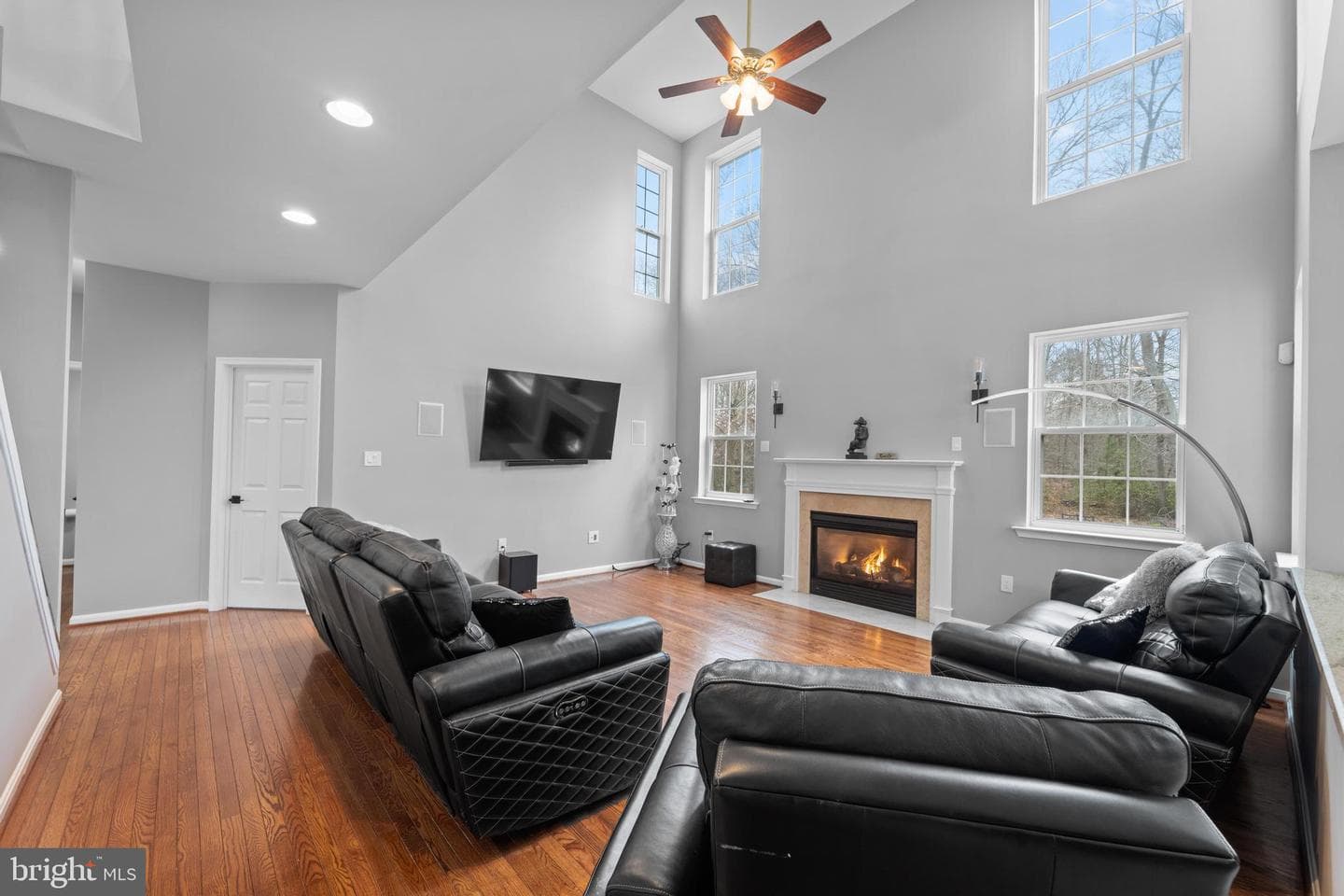 5927 Preswicke Lane photo 9