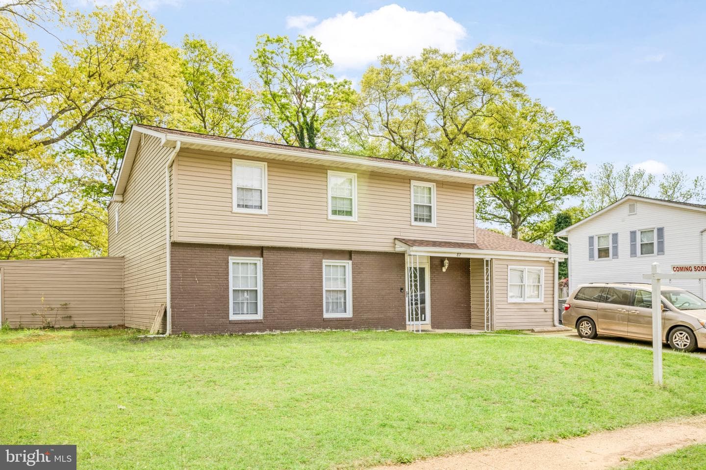 87 Garner Avenue photo 1