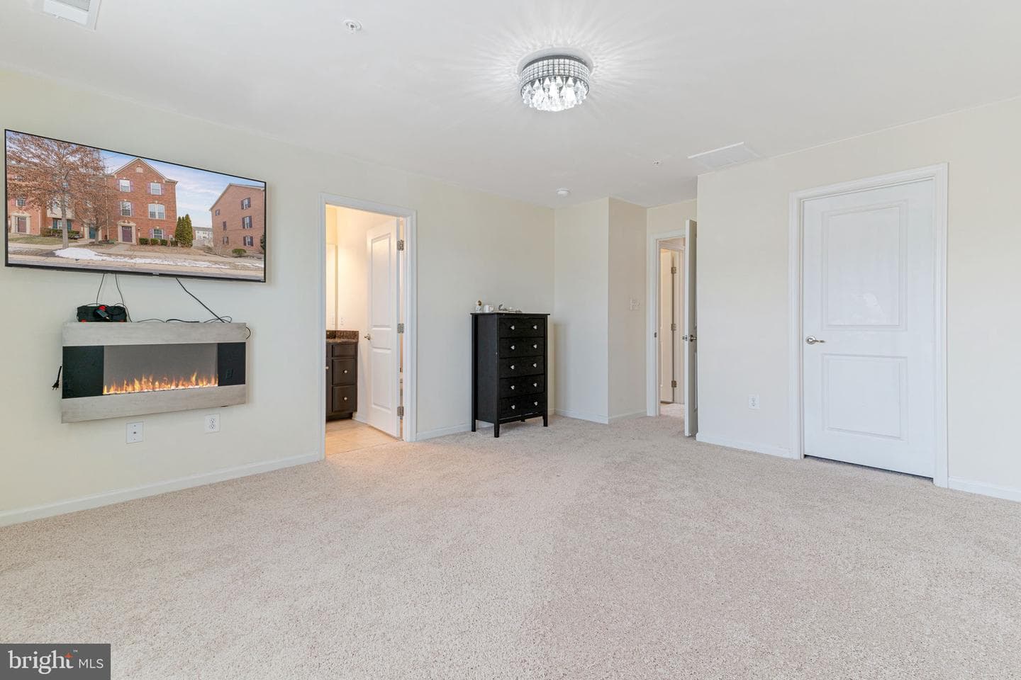5538 Peanuts Lane photo 15