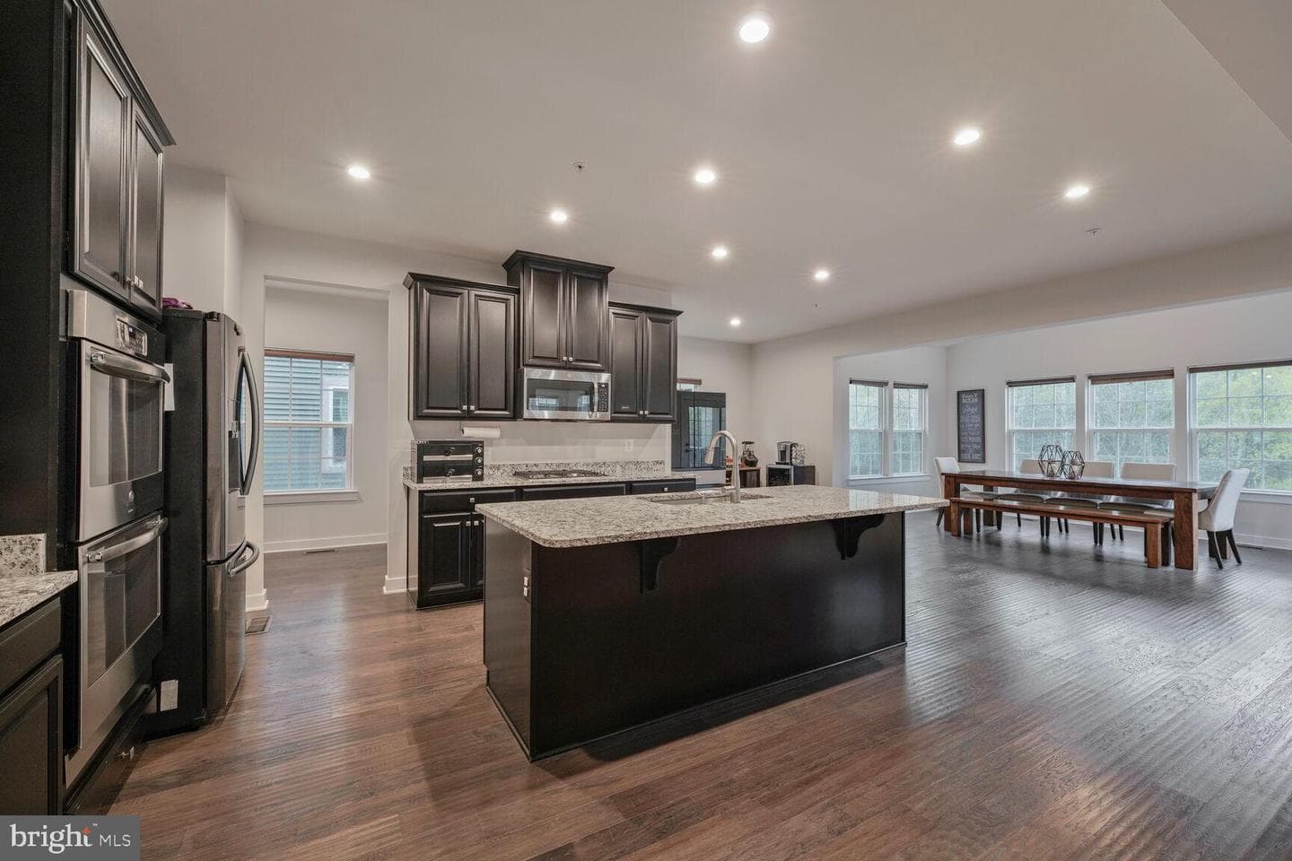 12261 Revolution Court photo 11