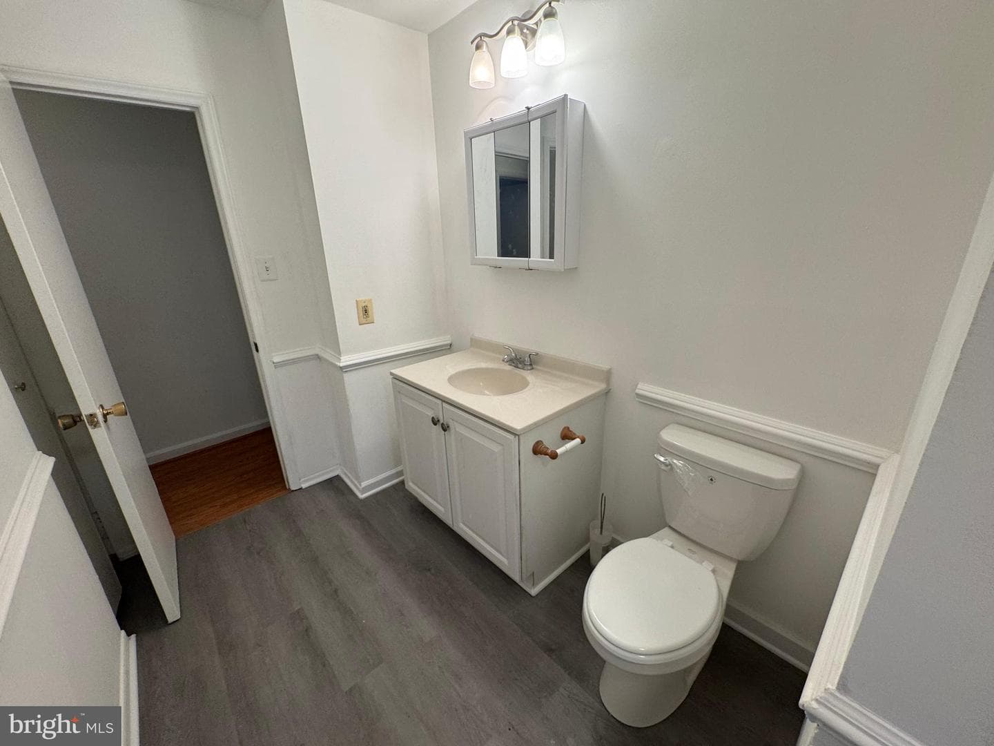 1121 Bannister Circle photo 45
