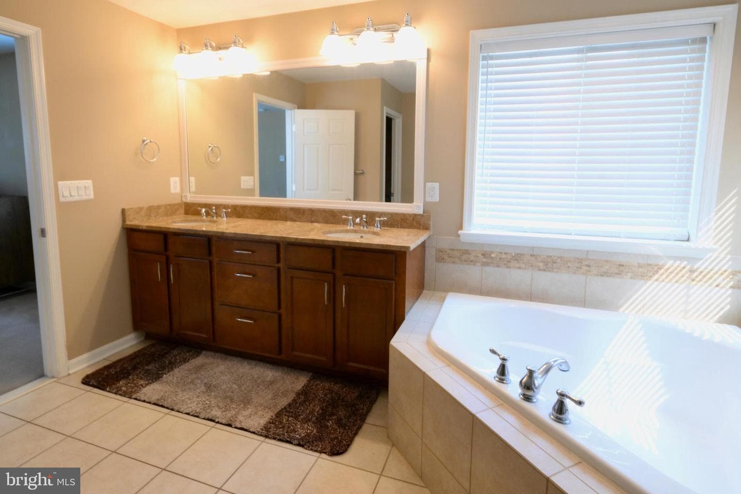 9796 Leighland Court photo 31