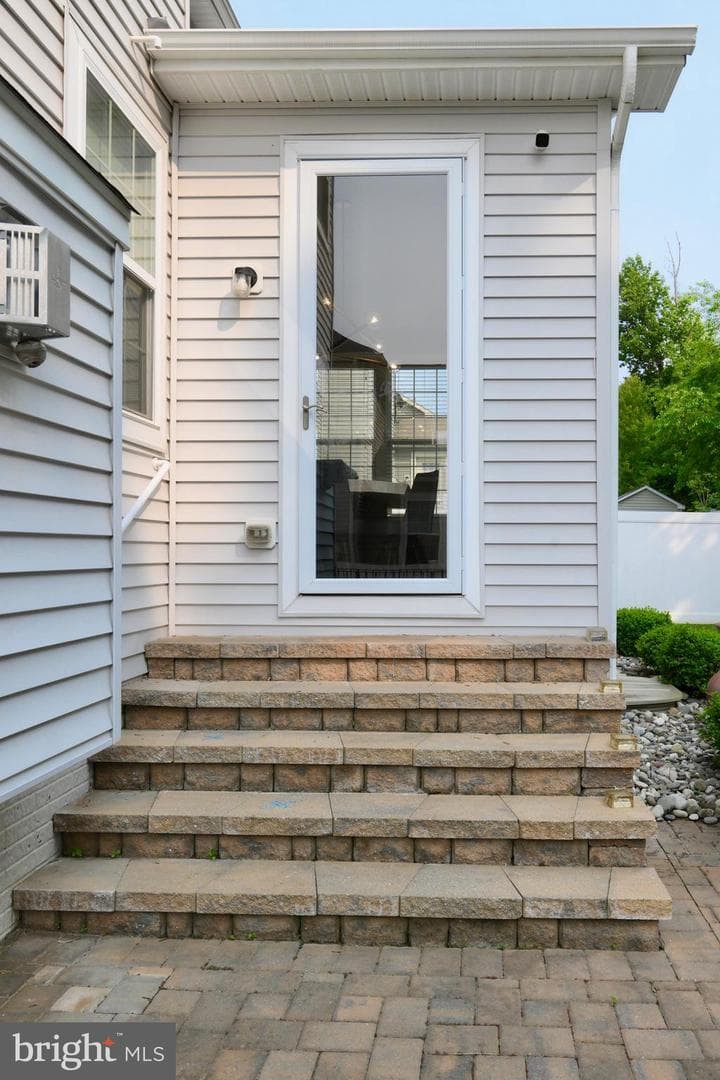 9796 Leighland Court photo 9