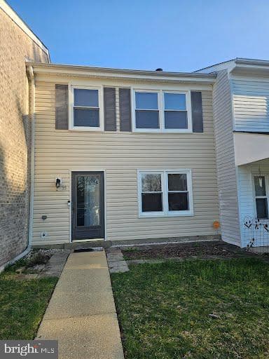 55 Meadow Lane photo 1
