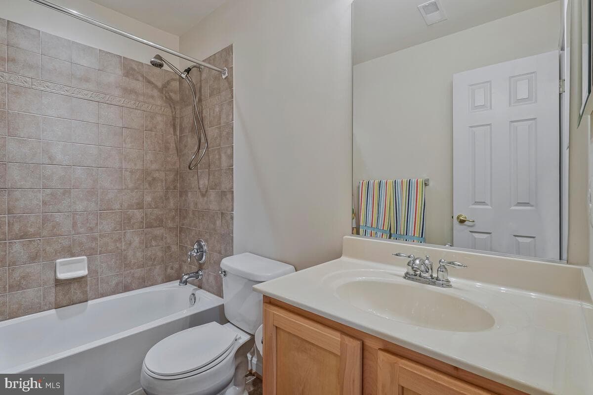 11656 Heart River Court photo 31