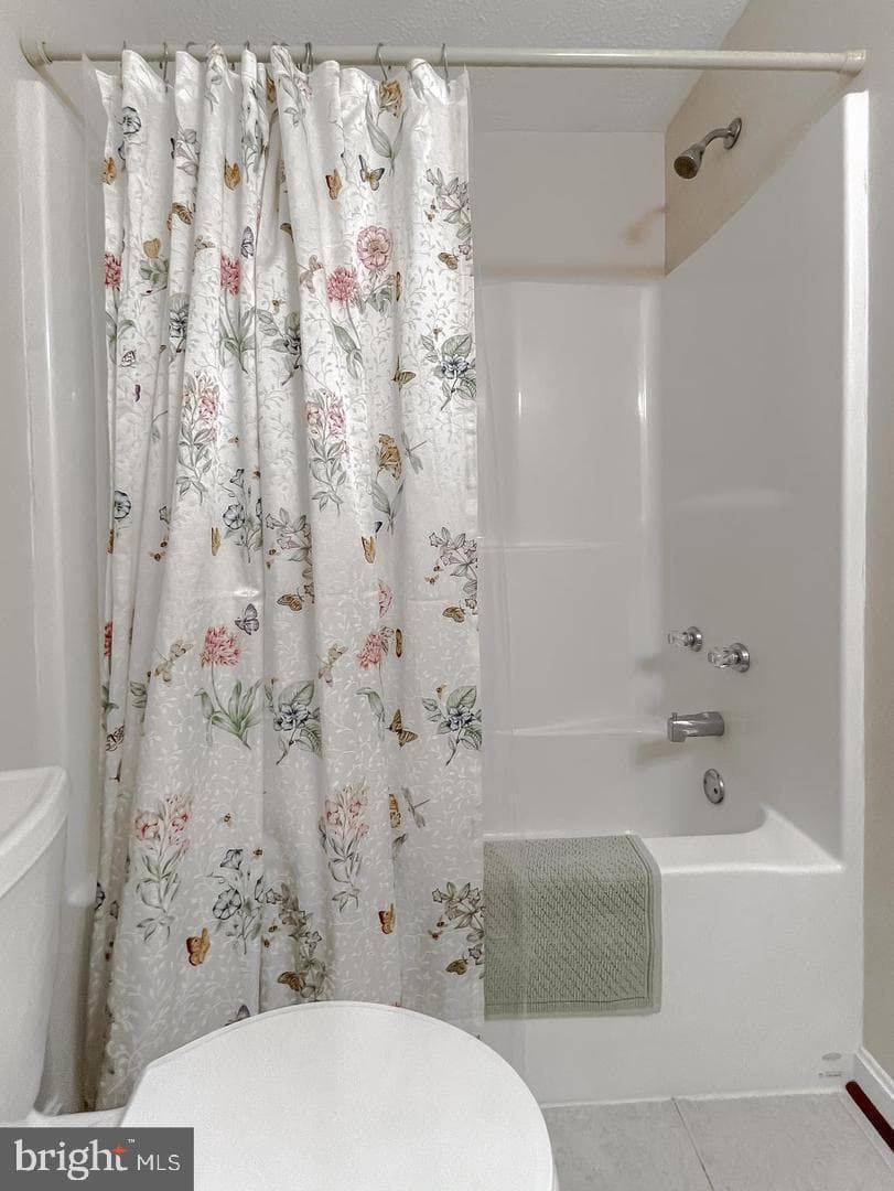 15930 Pointe Meadow Court photo 37