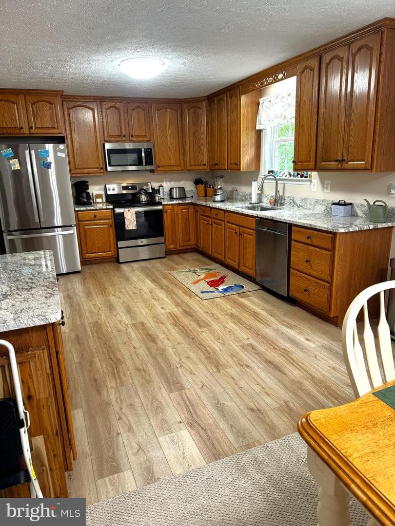 15930 Pointe Meadow Court photo 8