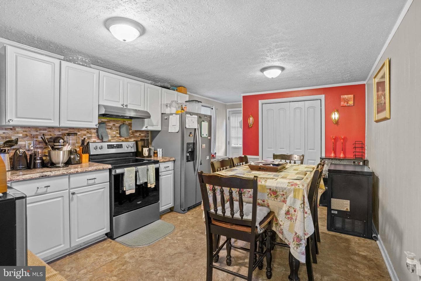 9505 Oakridge Court photo 7