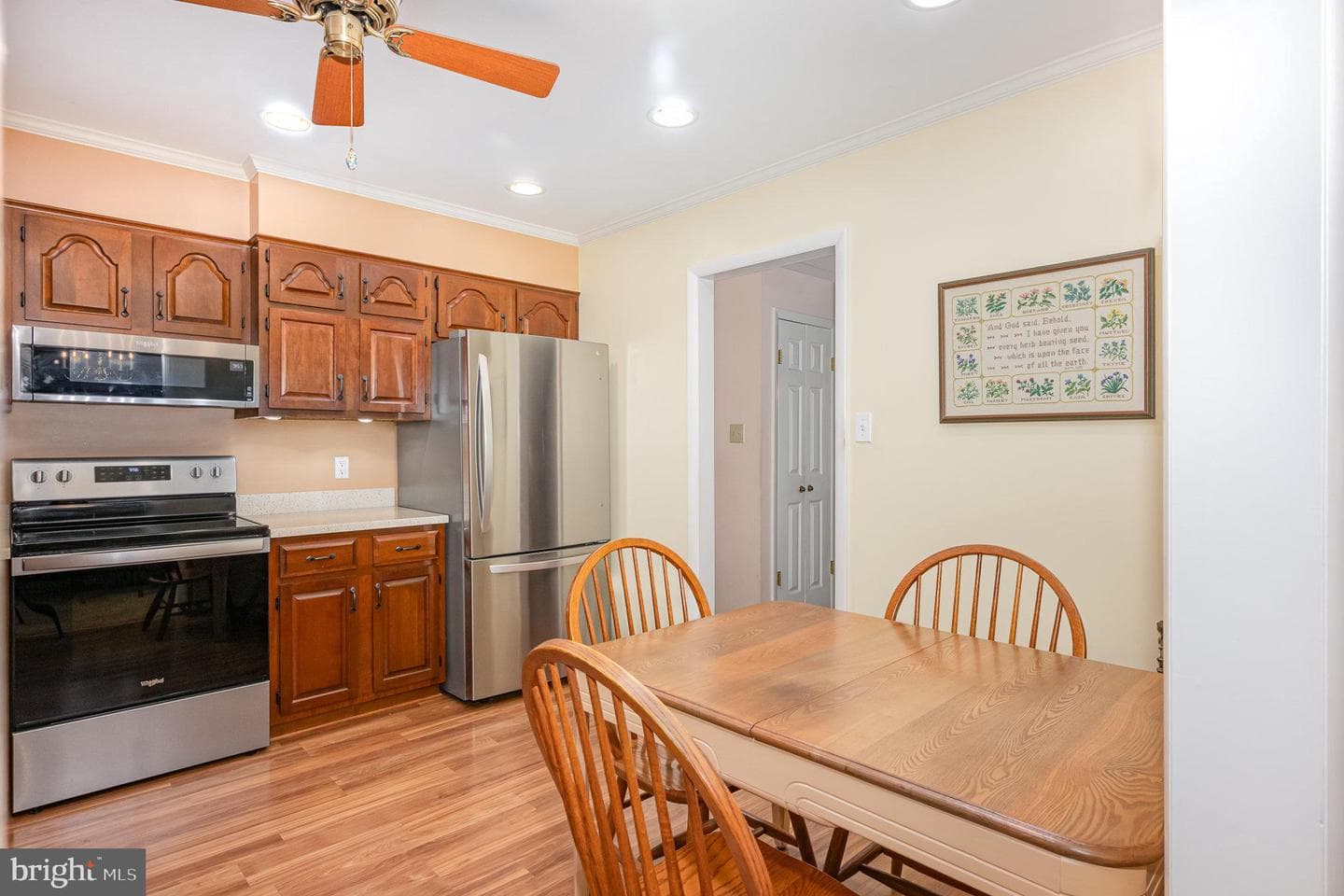 9268 East Court photo 9