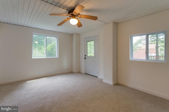 2711 Cotoneaster Court photo 15