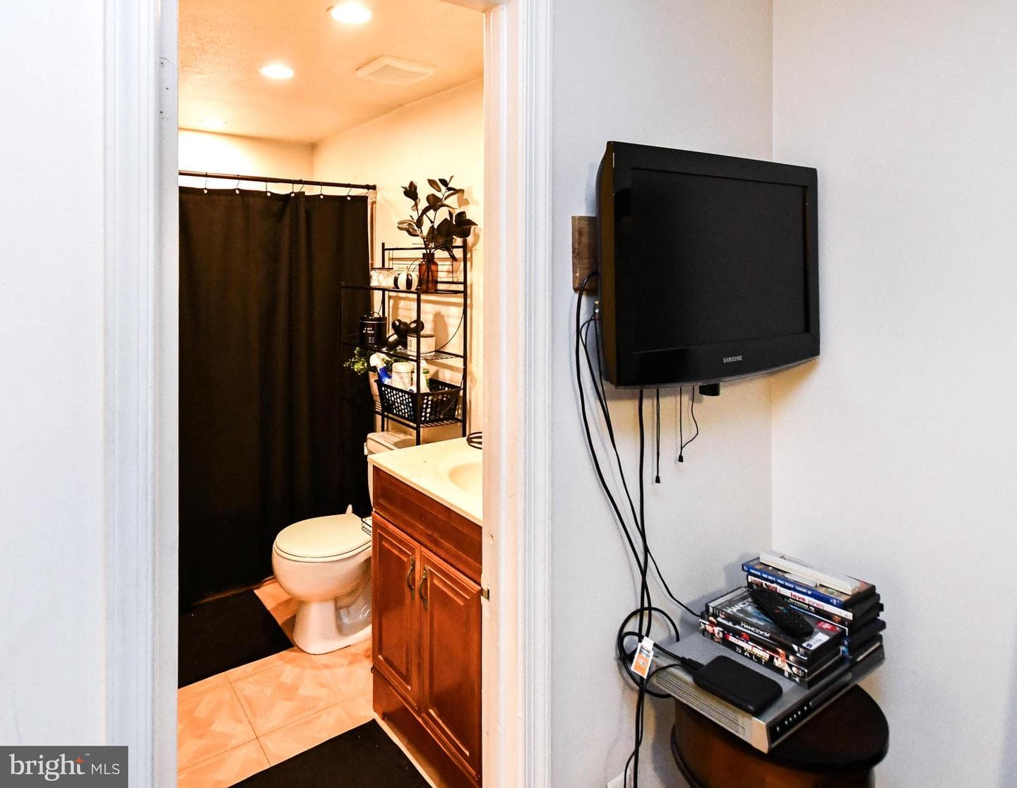 2535 Robinson Place photo 25