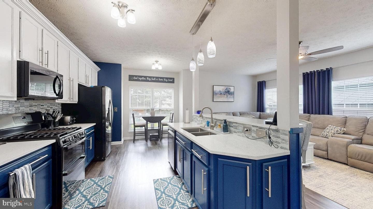 4600 Angushire Court photo 3