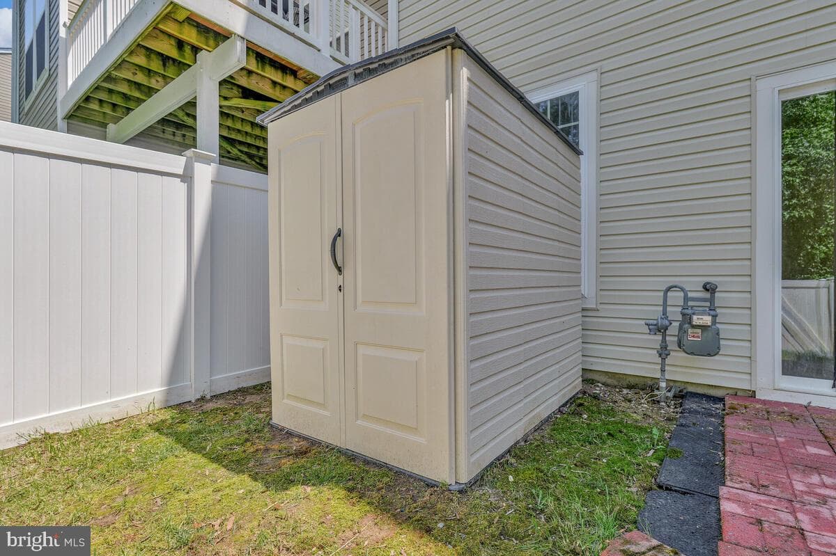 12310 Sandstone Street photo 35