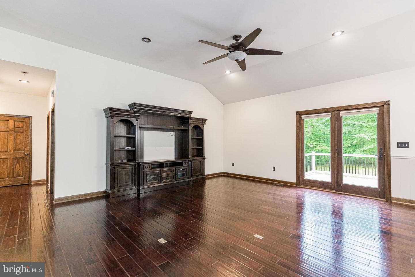6370 Japonica Place photo 5