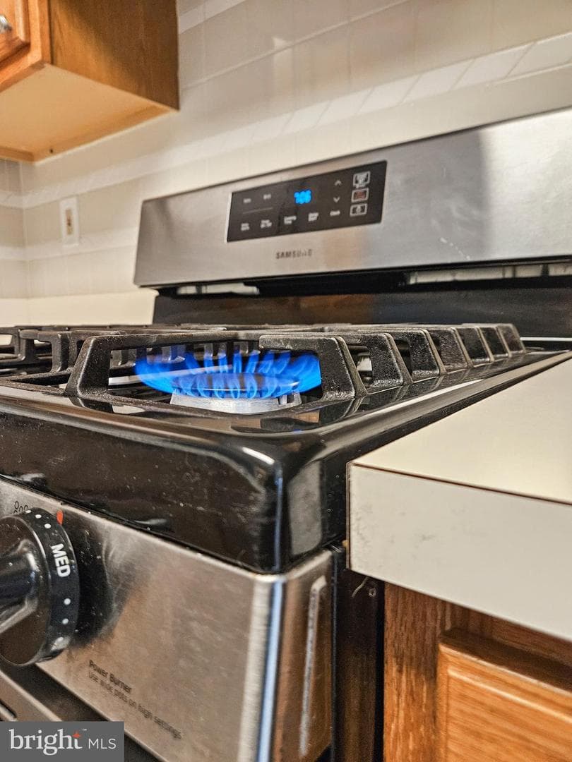 2530 Fernwood Court photo 12