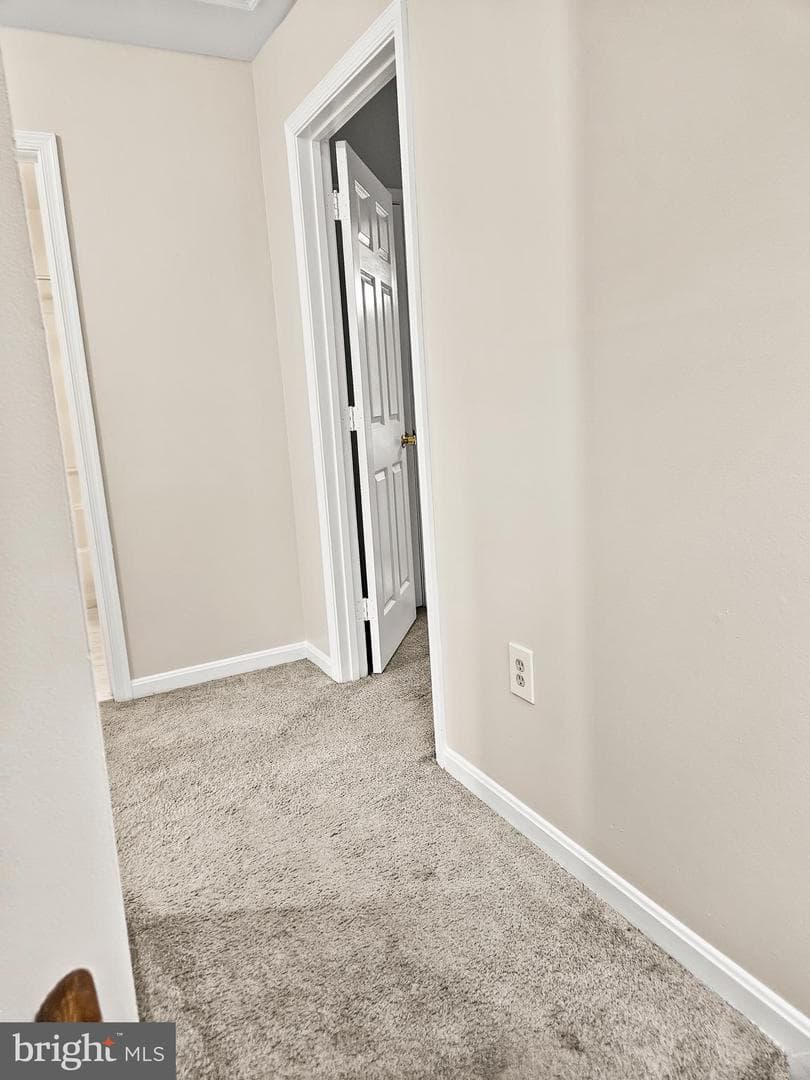 2530 Fernwood Court photo 33