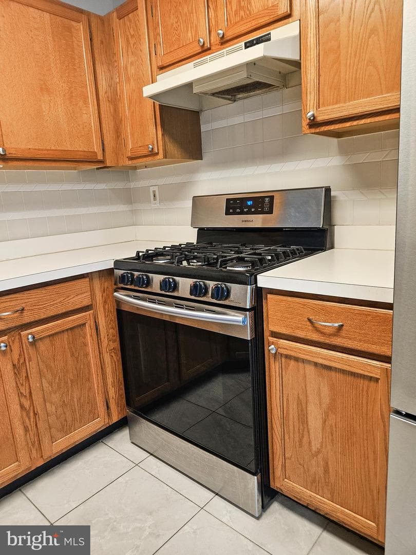 2530 Fernwood Court photo 40