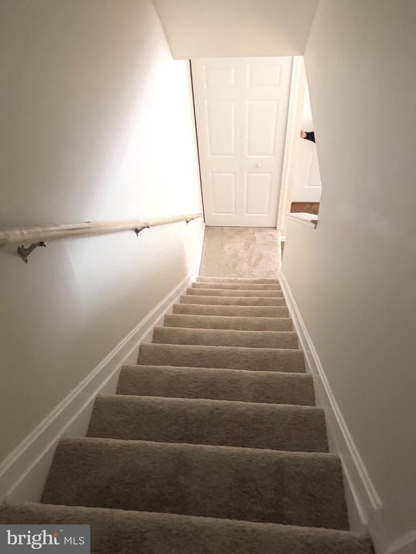 4044 Bluebird Drive photo 23
