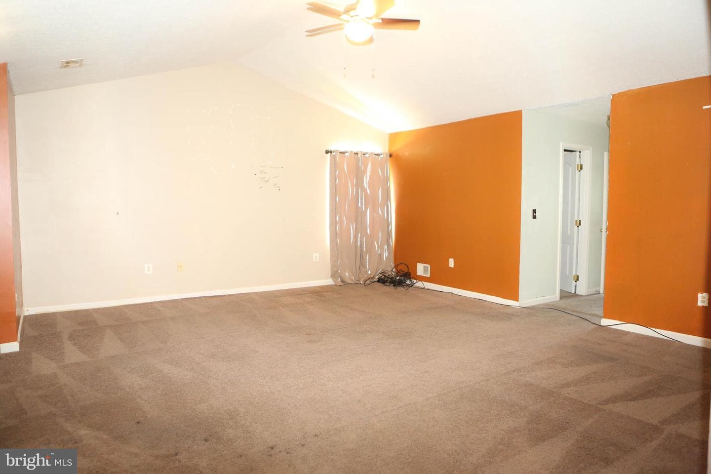 3730 Worthington Street photo 35