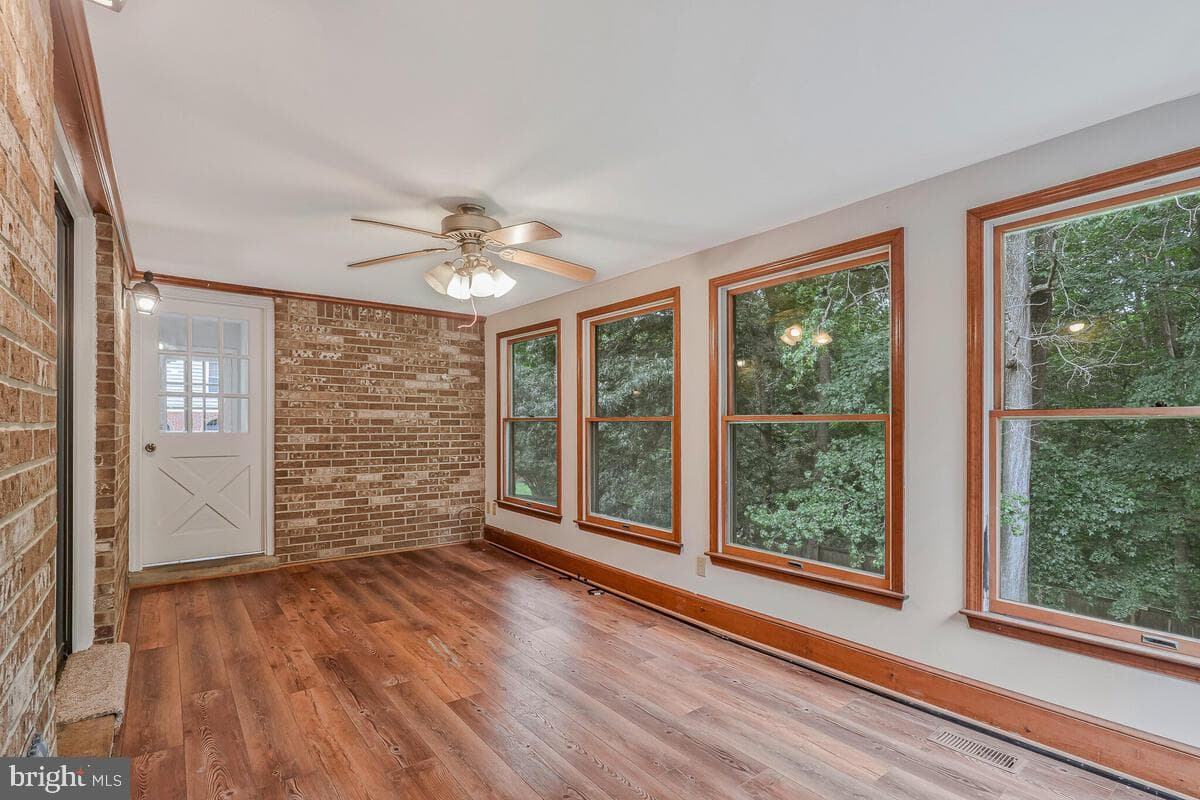 5509 Little Brook Drive photo 33